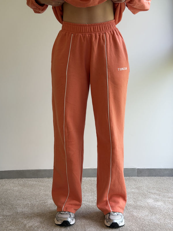 Trenerka Street to Fit Flame Peach