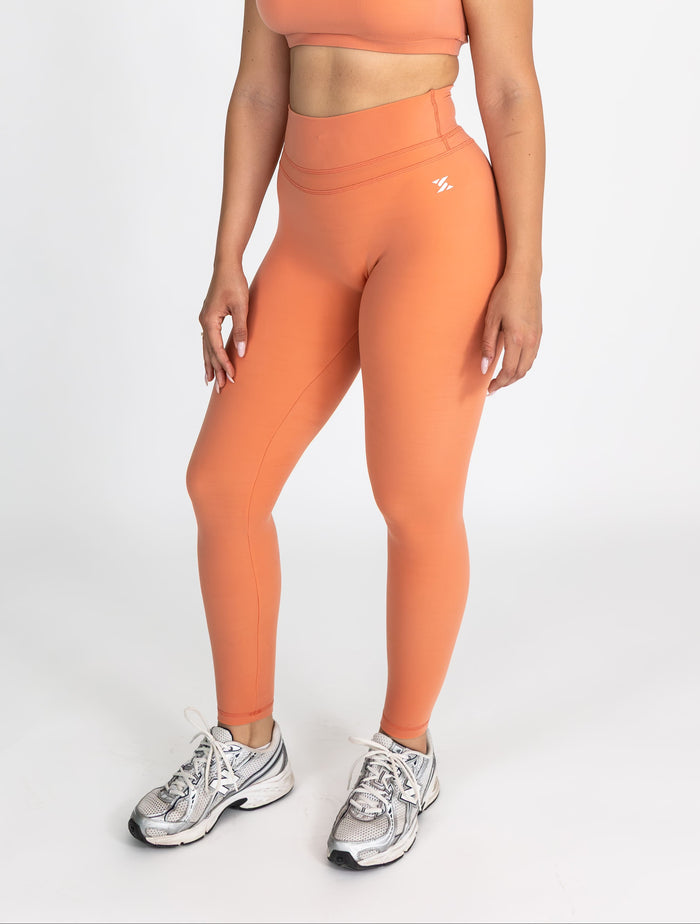 Helanke Core Essentials Flame Peach