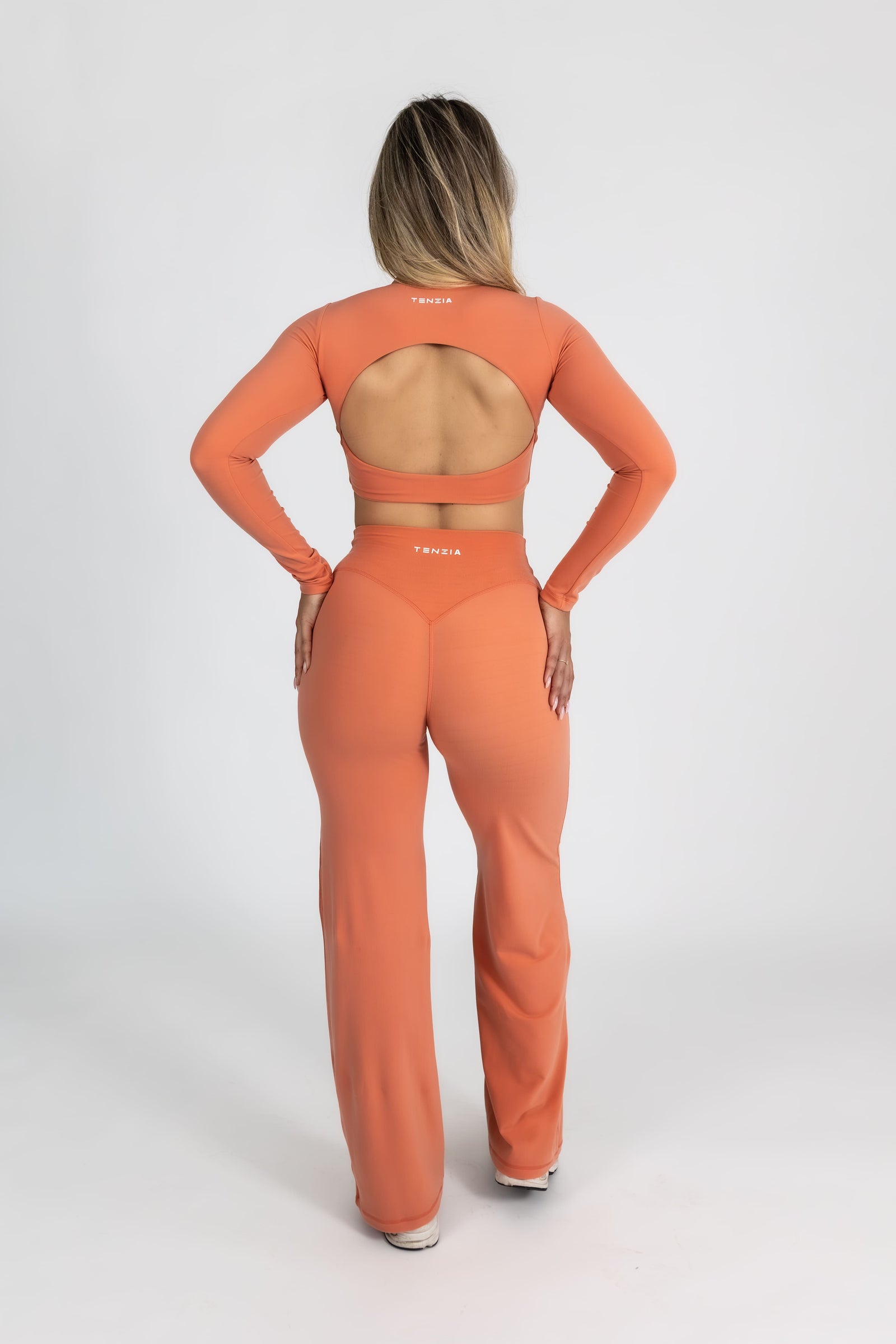 Zvoncare Retro Flow Flame Peach