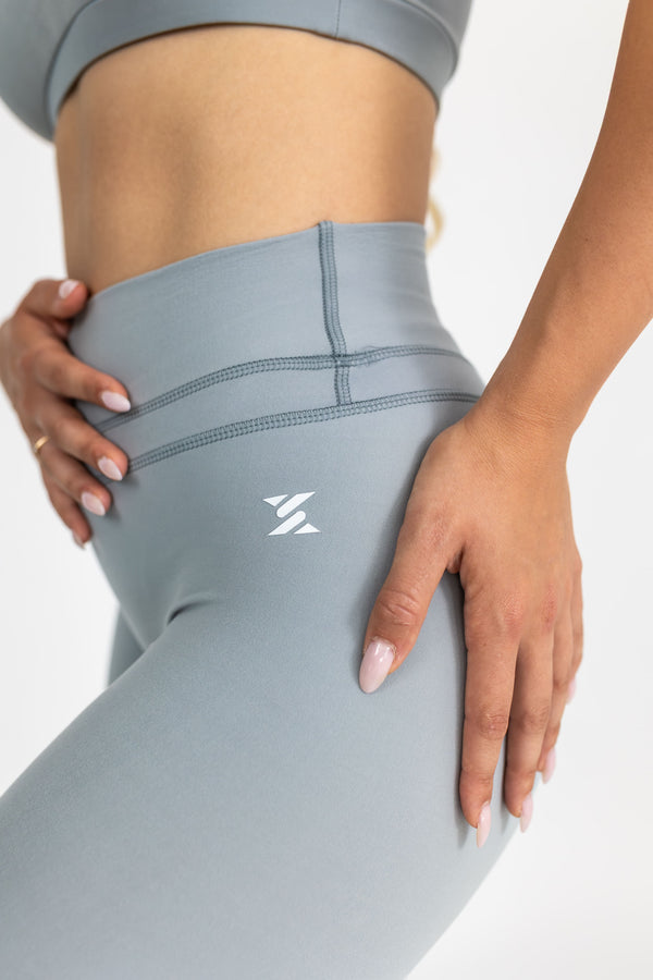 Helanke Core Essentials Cloud Grey