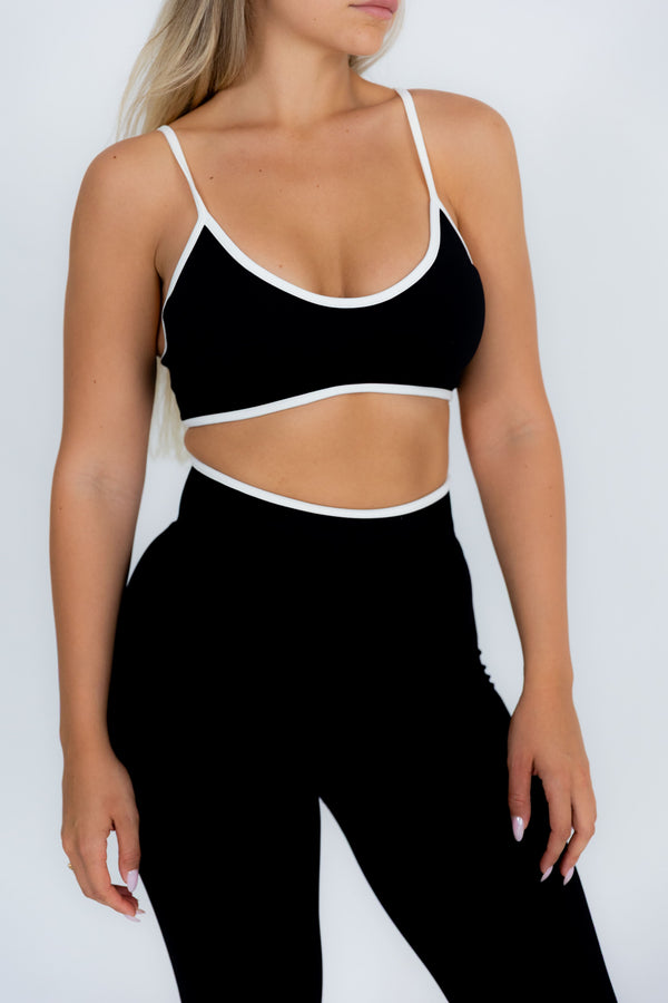 Body Fit Black Top