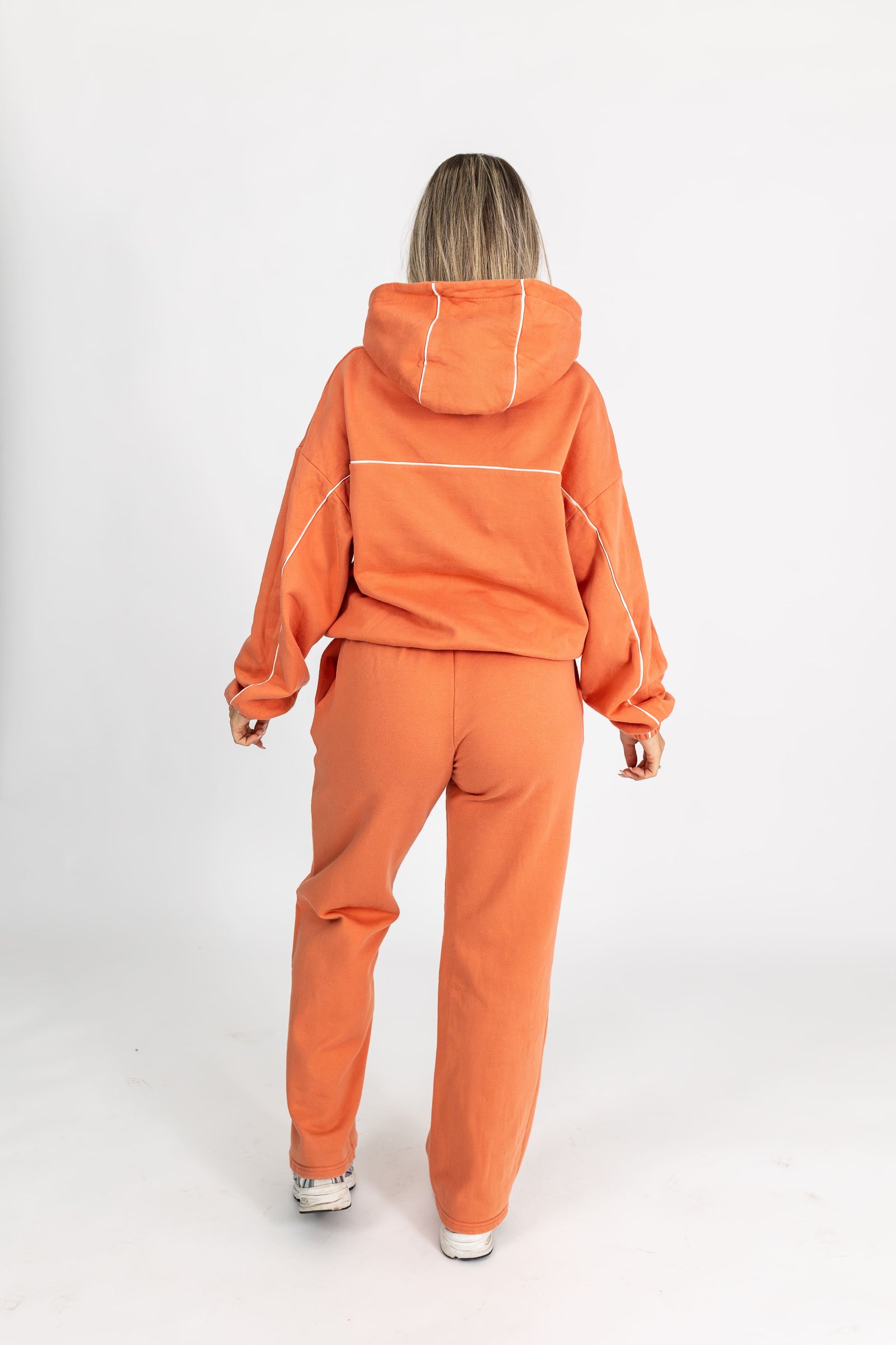 Trenerka Street to Fit Flame Peach